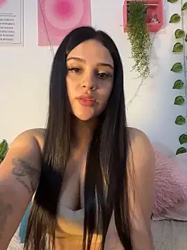 violet-333 online show from March 8, 2026, 9:34 am