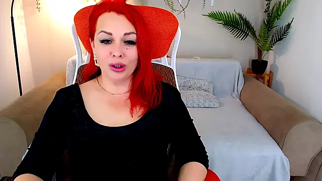 RedHeadBridget online show from February 21, 2025, 11:44 am