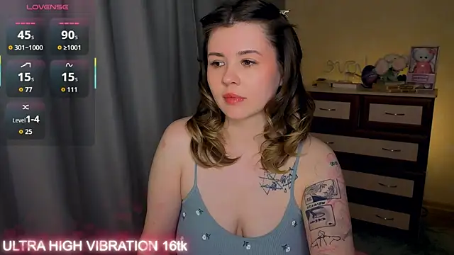 cutie mili online show from April 11, 2026, 12:20 pm