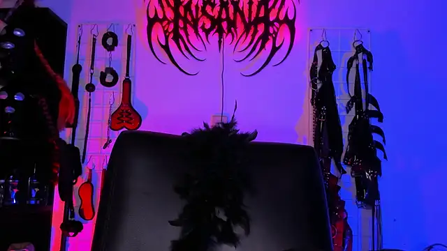 Snapshot of irregular_fetish_ chatting on November 7, 2025, 5:39 pm irregular fetish online show from November 7, 2025, 5:39 pm