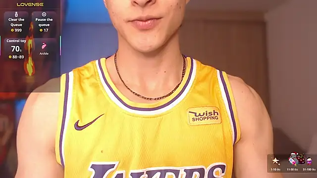 Snapshot of thomklein chatting on January 16, 2026, 7:29 pm thomklein online show from January 16, 2026, 7:29 pm