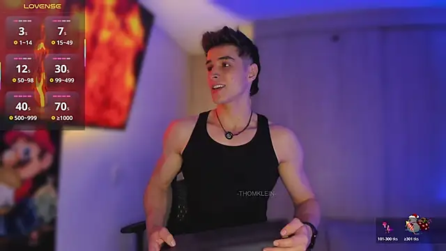 Snapshot of thomklein chatting on January 13, 2026, 7:29 pm thomklein online show from January 13, 2026, 7:29 pm