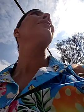 scarlett moore online show from December 19, 2025, 3:25 pm