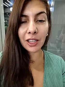Snapshot of scarlett_moore chatting on March 1, 2025, 1:11 am scarlett moore online show from March 1, 2025, 1:11 am