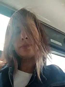 scarlett moore online show from October 17, 2025, 2:52 pm