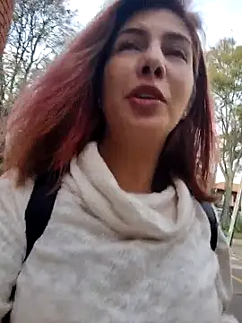 scarlett moore online show from January 10, 2026, 12:44 pm