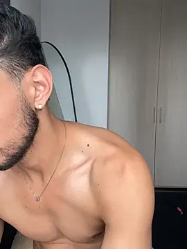 AxelKing1326 online show from March 29, 2026, 5:25 pm