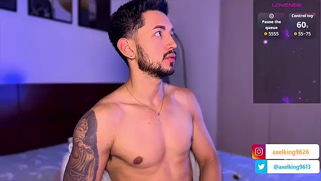 AxelKing1326 online show from April 26, 2026, 1:19 pm