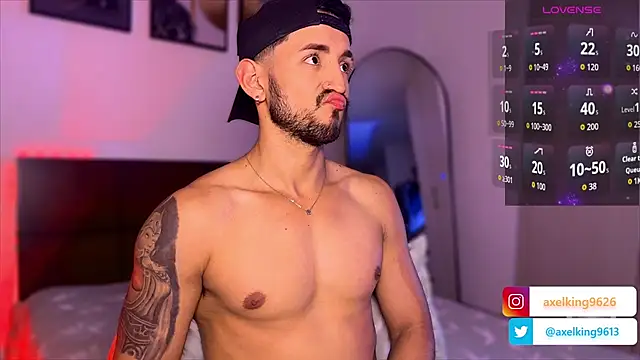 AxelKing1326 online show from April 21, 2026, 10:16 pm