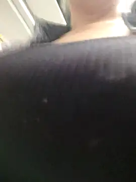 Snapshot of Mia_Novikov chatting on September 18, 2025, 7:17 pm Mia Novikov online show from September 18, 2025, 7:17 pm