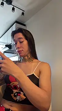 sweet karinpaz777 online show from May 22, 2026, 9:24 pm