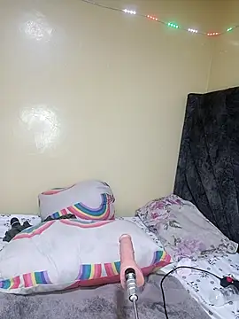 Miss lisa- online show from September 27, 2025, 6:52 am