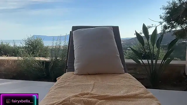 xxbabyxgiiirlxx online show from October 2, 2025, 6:28 am