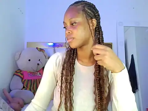 DayanaWood online show from October 3, 2025, 2:40 pm