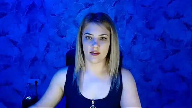 Snapshot of nika_gold1 chatting on May 11, 2026, 3:07 pm nika gold1 online show from May 11, 2026, 3:07 pm