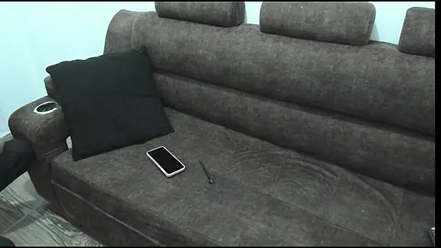Snapshot of abby_jose chatting on September 24, 2025, 2:23 pm abby jose online show from September 24, 2025, 2:23 pm