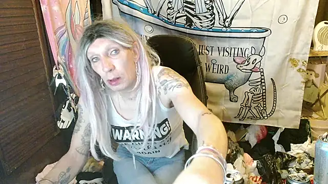 Ombeline1 online show from March 18, 2026, 7:26 pm