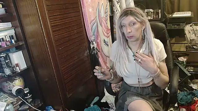 Ombeline1 online show from April 12, 2026, 1:20 am