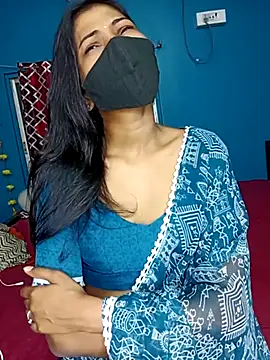 Snapshot of Triha_18 chatting on March 9, 2025, 5:39 pm Triha 18 online show from March 9, 2025, 5:39 pm