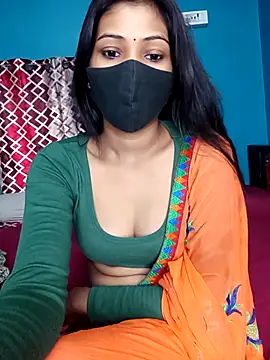 Snapshot of Triha_18 chatting on March 13, 2025, 11:08 am Triha 18 online show from March 13, 2025, 11:08 am