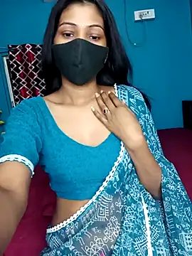Snapshot of Triha_18 chatting on March 8, 2025, 9:08 pm Triha 18 online show from March 8, 2025, 9:08 pm