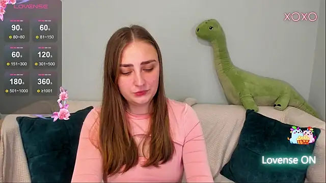 MilliStrii online show from March 16, 2026, 5:44 am