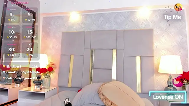 Camilaa Sanchez  online show from March 8, 2025, 3:02 pm