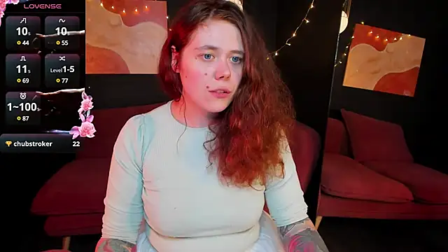 Snapshot of SophiePure chatting on February 26, 2025, 2:41 am SophiePure online show from February 26, 2025, 2:41 am