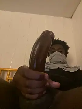 Snapshot of elninoblacko chatting on November 11, 2025, 5:41 pm elninoblacko online show from November 11, 2025, 5:41 pm