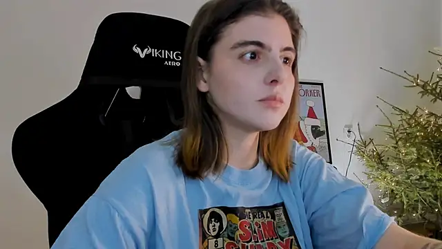 emmamurrr online show from January 6, 2025, 8:07 pm