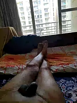 Nuttysub online show from March 4, 2025, 6:04 am