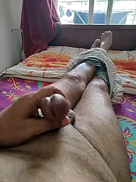 Nuttysub online show from March 18, 2025, 7:22 am