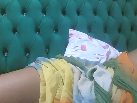 Sexy Riri online show from January 12, 2026, 4:52 am