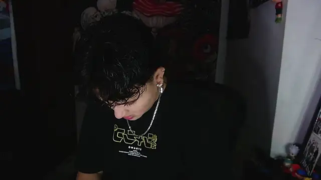 Snapshot of isabeautyx19 chatting on April 27, 2026, 12:52 am isabeautyx19 online show from April 27, 2026, 12:52 am