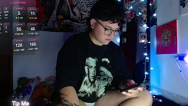 Snapshot of isabeautyx19 chatting on May 21, 2026, 3:26 am isabeautyx19 online show from May 21, 2026, 3:26 am