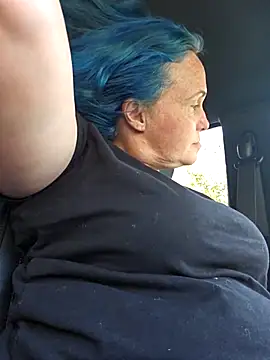 stellaquinn1775 online show from September 10, 2025, 5:45 pm