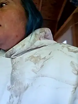 stellaquinn1775 online show from October 23, 2025, 3:21 pm