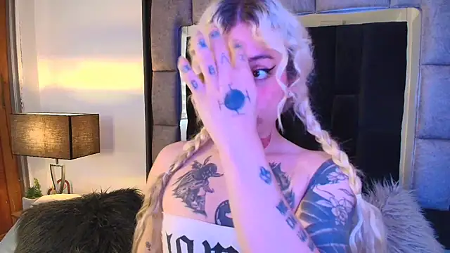 Bonnie vega online show from March 19, 2025, 7:06 pm