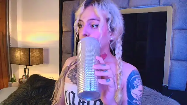 Bonnie vega online show from March 19, 2025, 10:09 pm