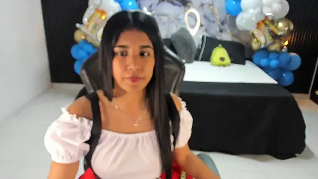 Ivy 16 online show from September 23, 2025, 12:01 pm