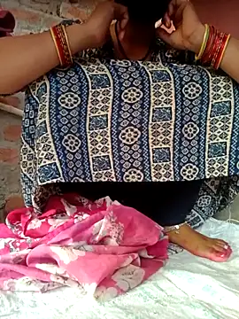 Mamta Chaterjee online show from November 6, 2025, 1:42 am