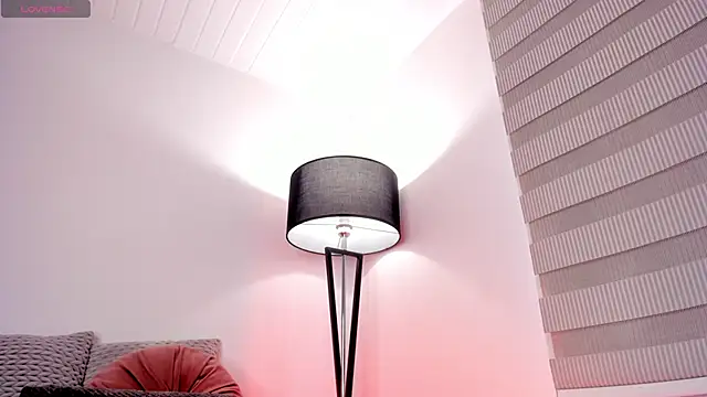 vico sweety online show from October 11, 2025, 3:13 pm