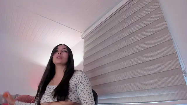 vico sweety online show from September 14, 2025, 6:52 pm