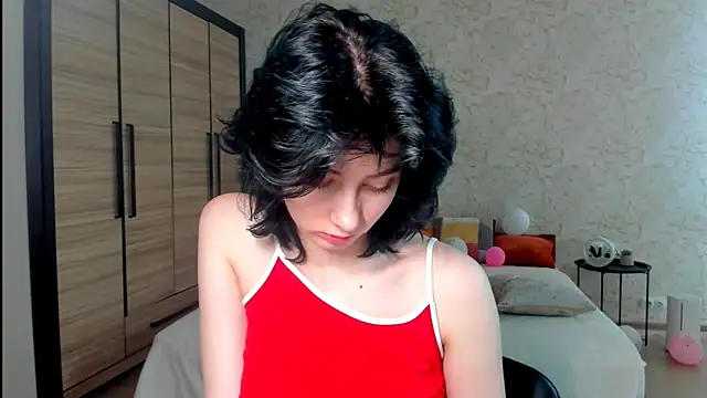 Snapshot of JulisSweet chatting on March 16, 2025, 7:48 am JulisSweet online show from March 16, 2025, 7:48 am