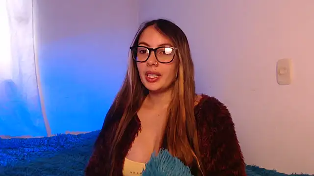 Snapshot of lalawhitte chatting on October 23, 2025, 9:13 pm lalawhitte online show from October 23, 2025, 9:13 pm