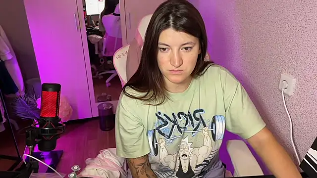 Snapshot of Katrin__kiss chatting on November 9, 2025, 7:29 pm Katrin kiss online show from November 9, 2025, 7:29 pm