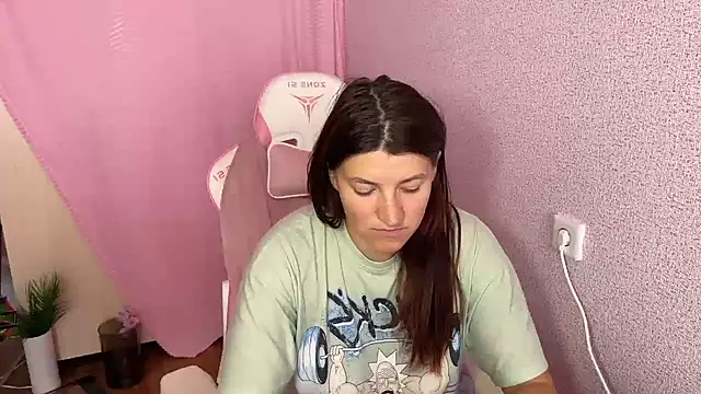 Snapshot of Katrin__kiss chatting on October 24, 2025, 10:58 am Katrin kiss online show from October 24, 2025, 10:58 am