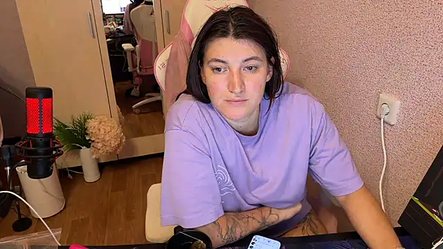 Snapshot of Katrin__kiss chatting on November 18, 2025, 3:59 pm Katrin kiss online show from November 18, 2025, 3:59 pm