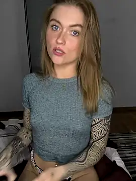 Goldloeckchen159 online show from March 29, 2026, 4:19 pm