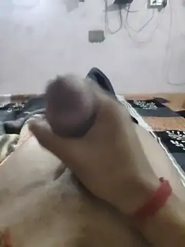 Snapshot of Veer555 chatting on February 4, 2026, 4:51 am Veer555 online show from February 4, 2026, 4:51 am